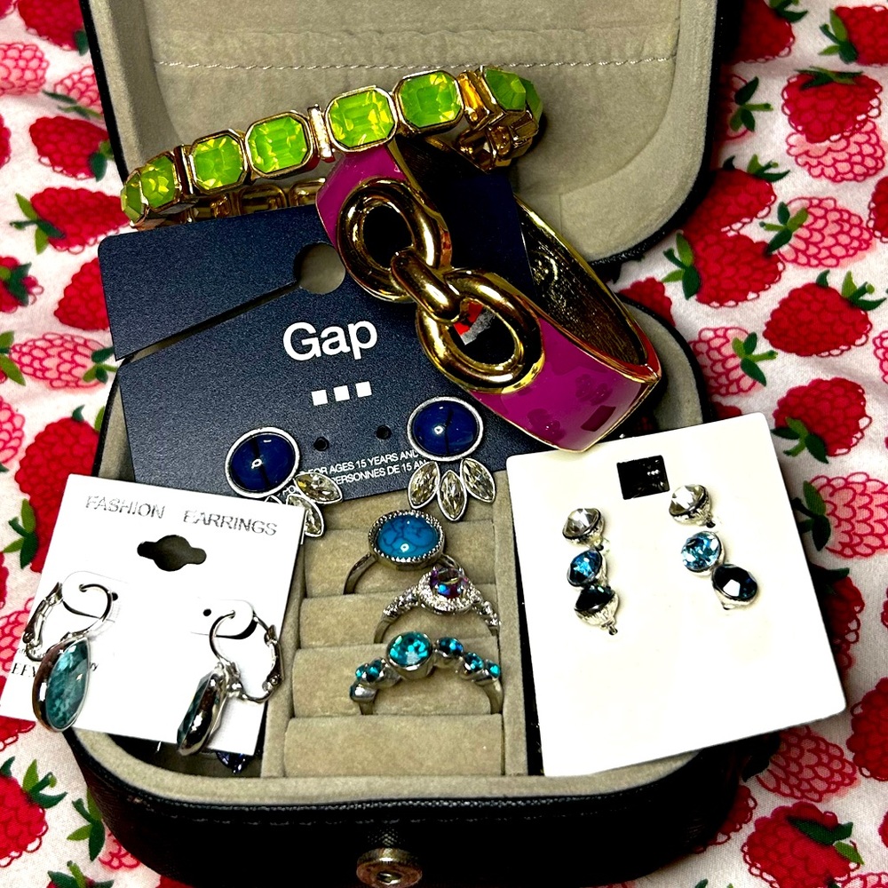 Costume Jewelry Lot